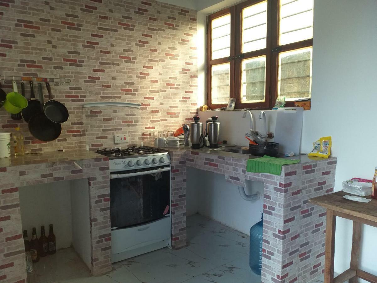 Malik Villa-Matemwe Bnb And Restaurant Экстерьер фото